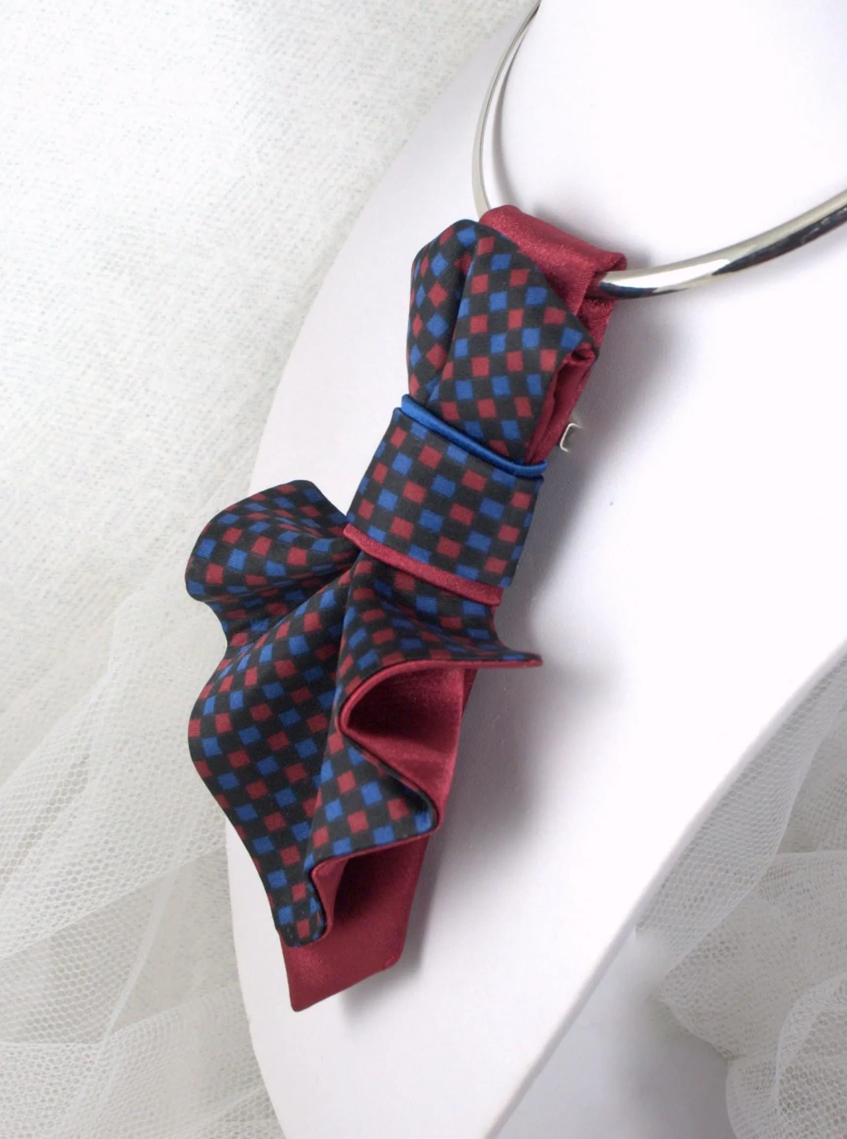 BOW TIE FOR LADIES "SONNET JABOT"