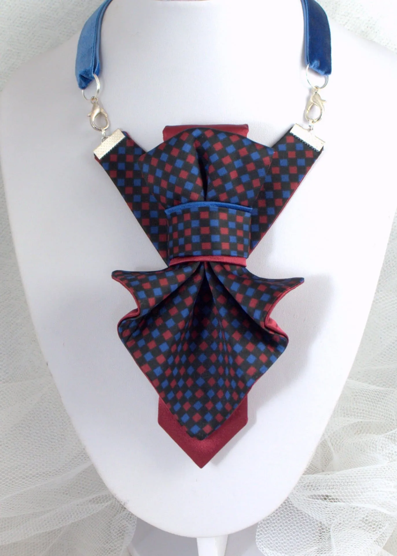 BOW TIE FOR LADIES "SONNET JABOT"