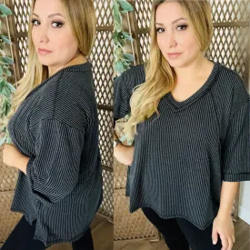 Corded Rib 3/4 Sleeve Hi-Low V Neck Top: Charcoal